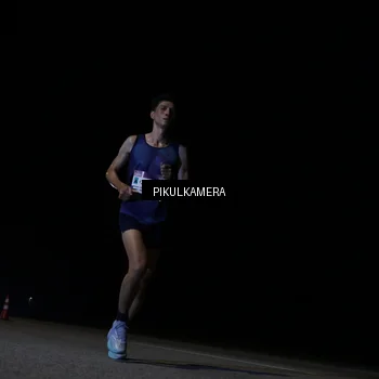 Runner Photo 7513859