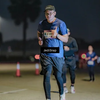 Runner Photo 7513864