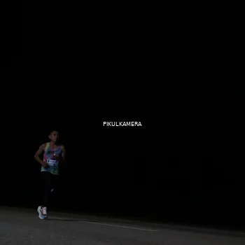 Runner Photo 7513869