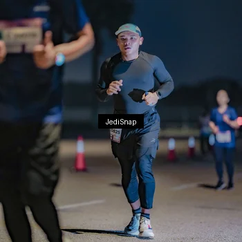 Runner Photo 7513880