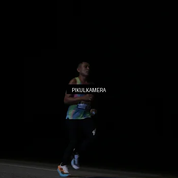 Runner Photo 7513884