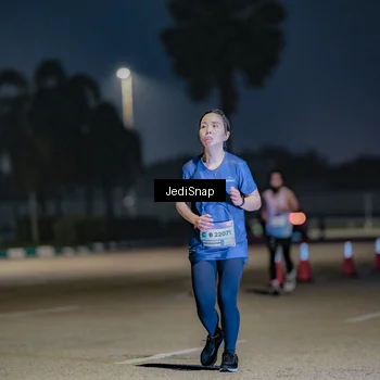 Runner Photo 7513900