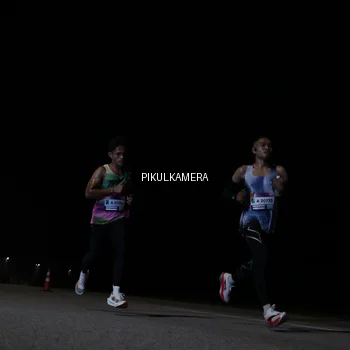 Runner Photo 7513914
