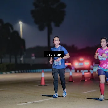 Runner Photo 7513931