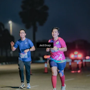 Runner Photo 7513937