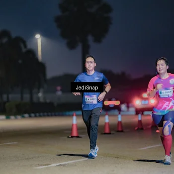 Runner Photo 7513938