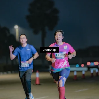 Runner Photo 7513953