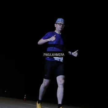 Runner Photo 7513959