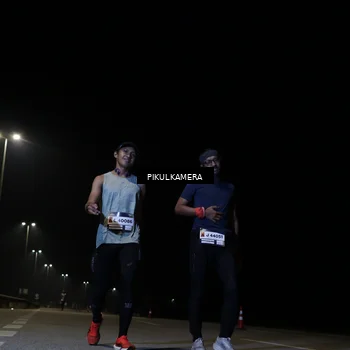Runner Photo 7514003