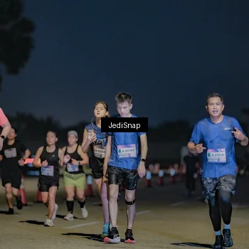 Runner Photo 7514007