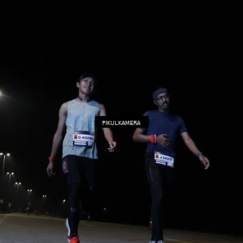 Runner Photo 7514011