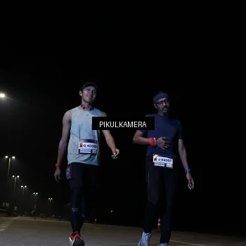 Runner Photo 7514019