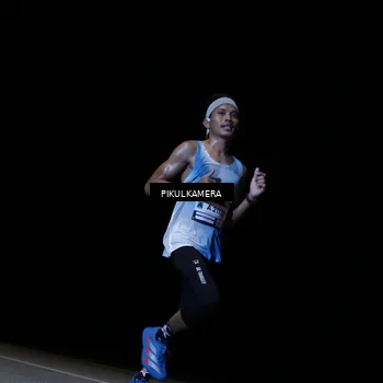 Runner Photo 7514022