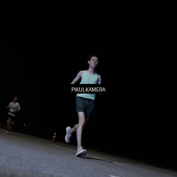 Runner Photo 7514030