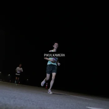 Runner Photo 7514031