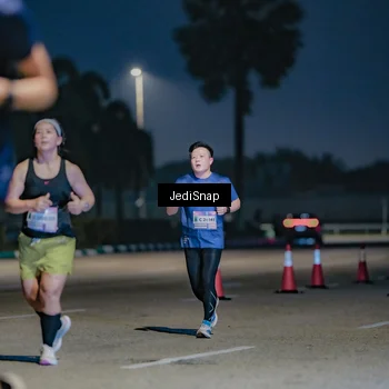 Runner Photo 7514033