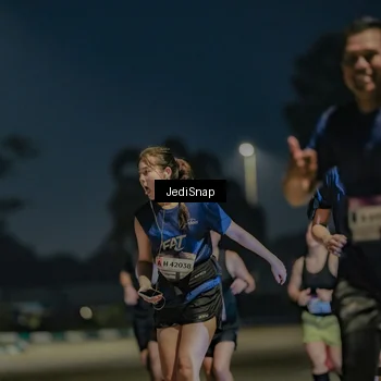 Runner Photo 7514034