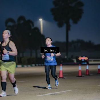 Runner Photo 7514036