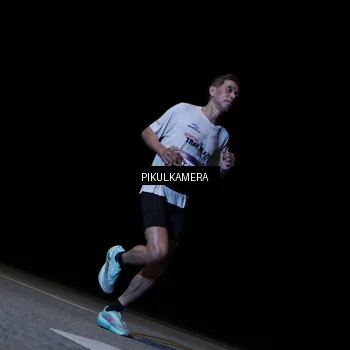 Runner Photo 7514039