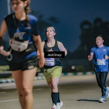 Runner Photo 7514043