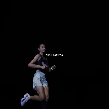 Runner Photo 7514053