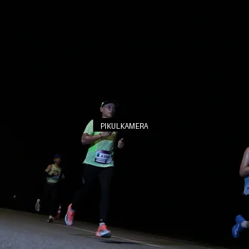 Runner Photo 7514061