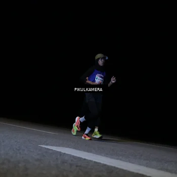 Runner Photo 7514068