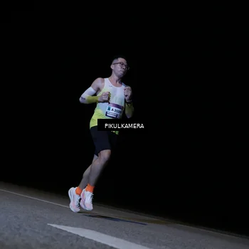 Runner Photo 7514118