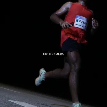 Runner Photo 7514119