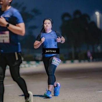 Runner Photo 7514123