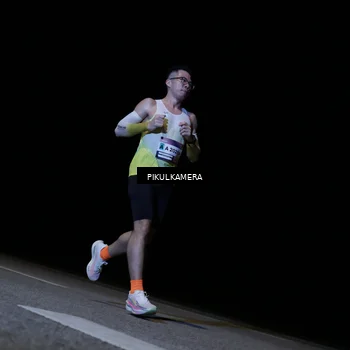 Runner Photo 7514124