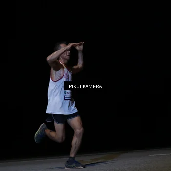 Runner Photo 7514129