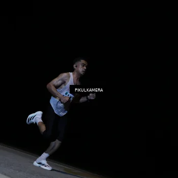 Runner Photo 7514136
