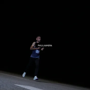 Runner Photo 7514144