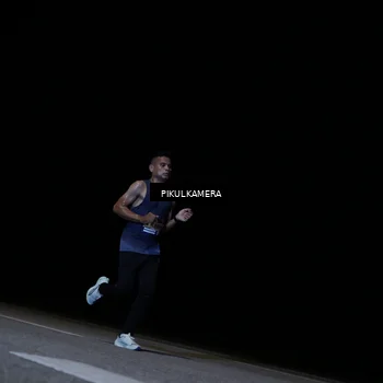Runner Photo 7514146