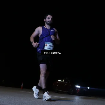 Runner Photo 7514178