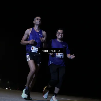Runner Photo 7514197