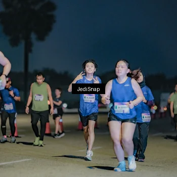 Runner Photo 7514198