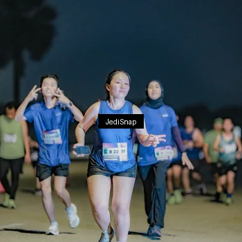 Runner Photo 7514206