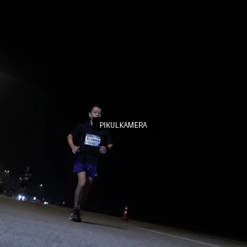 Runner Photo 7514219