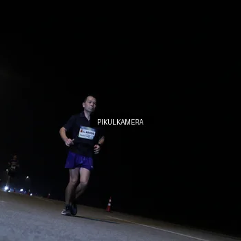 Runner Photo 7514221