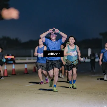 Runner Photo 7514234