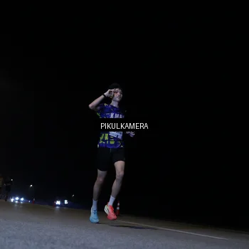 Runner Photo 7514239
