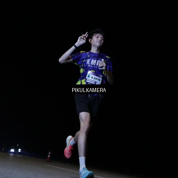Runner Photo 7514250