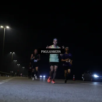 Runner Photo 7514252