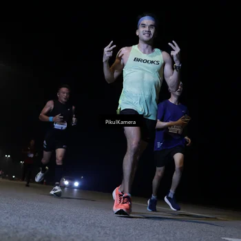 Runner Photo 7514265