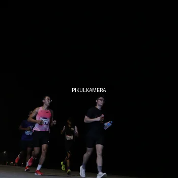 Runner Photo 7514274