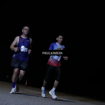 Runner Photo 7514331