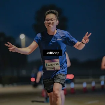 Runner Photo 7514339