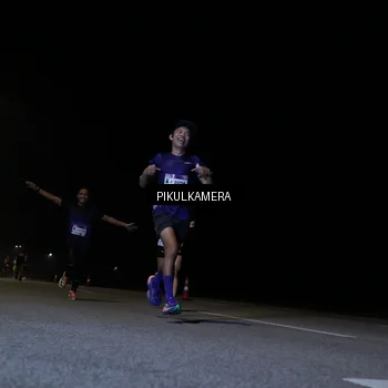 Runner Photo 7514343
